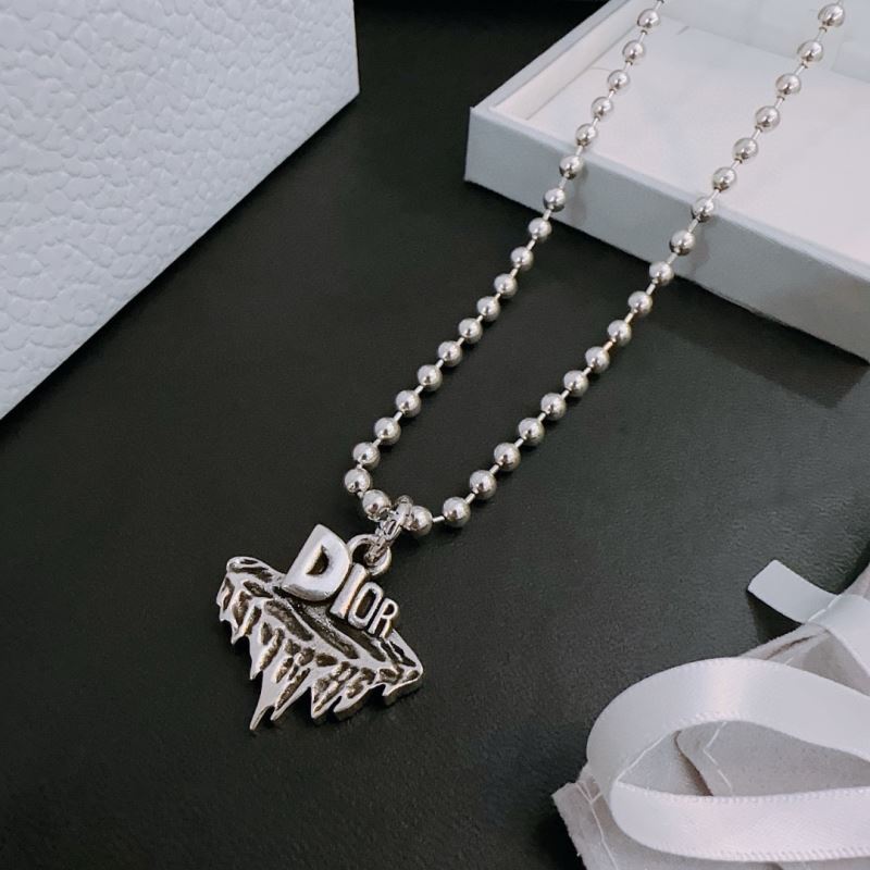 chr1st1an D10r necklaces